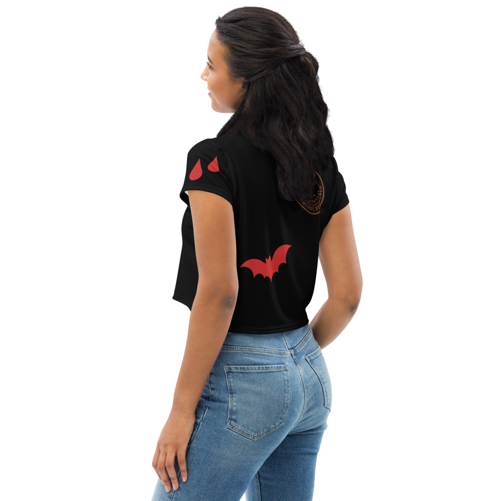 Camiseta corta. The Crimson Countess.