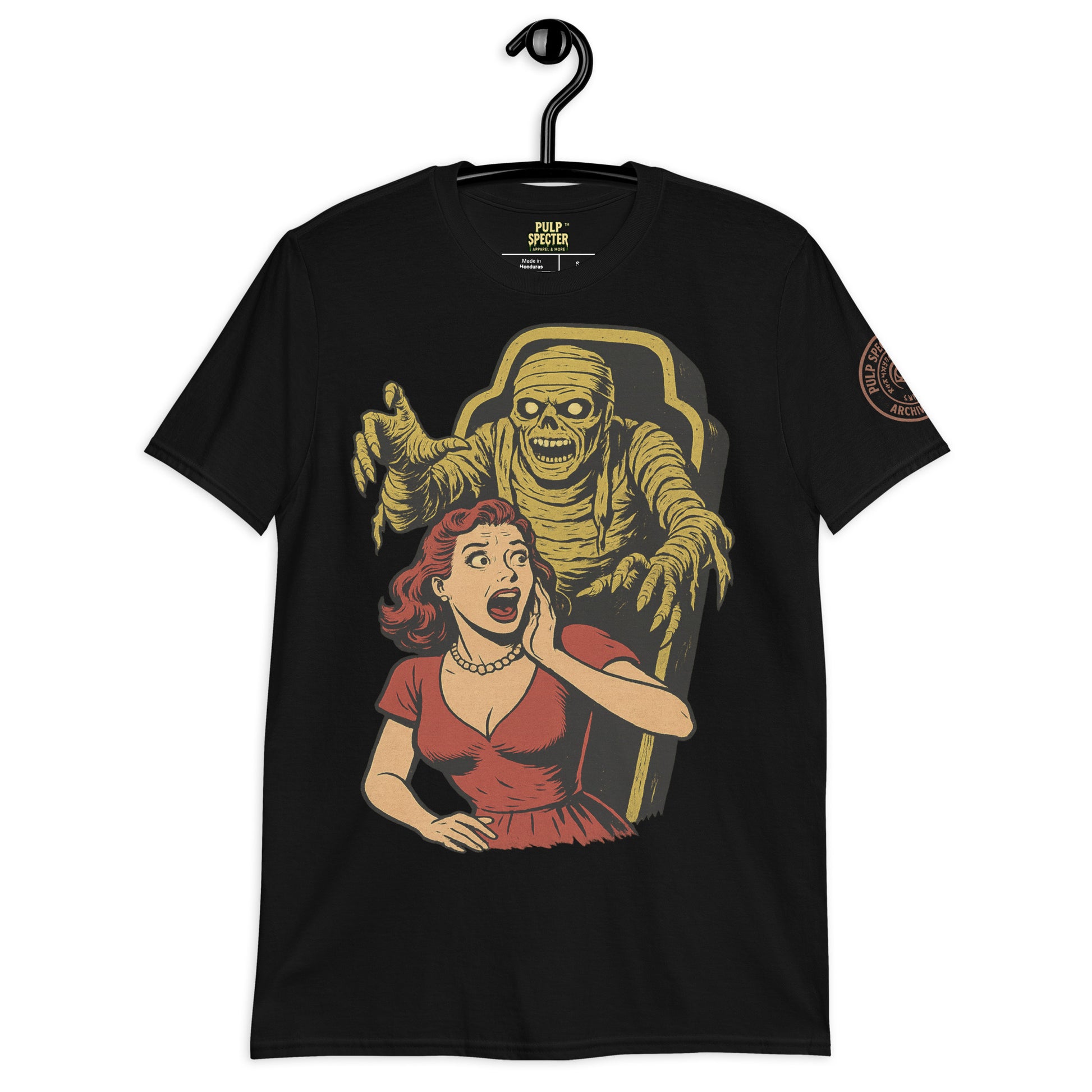 Camiseta de manga corta unisex. The Curse of the Black Valley. - PULP SPECTER