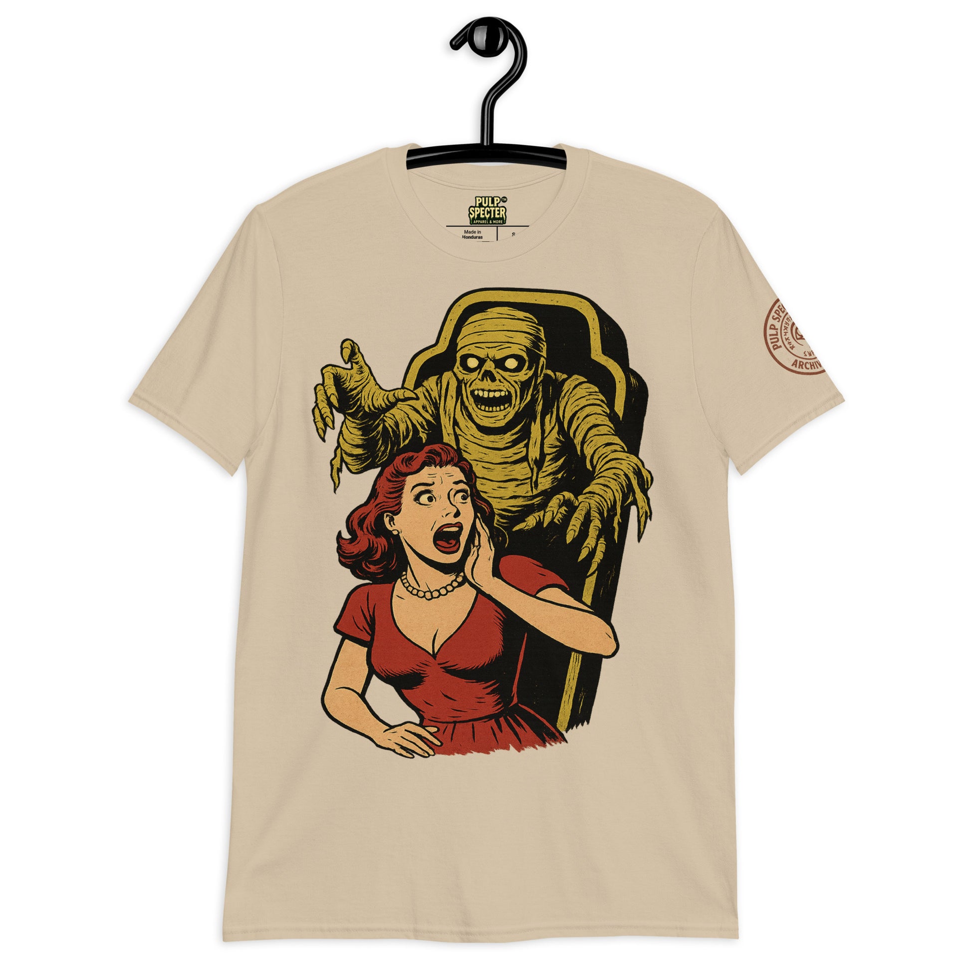 Camiseta de manga corta unisex. The Curse of the Black Valley. - PULP SPECTER