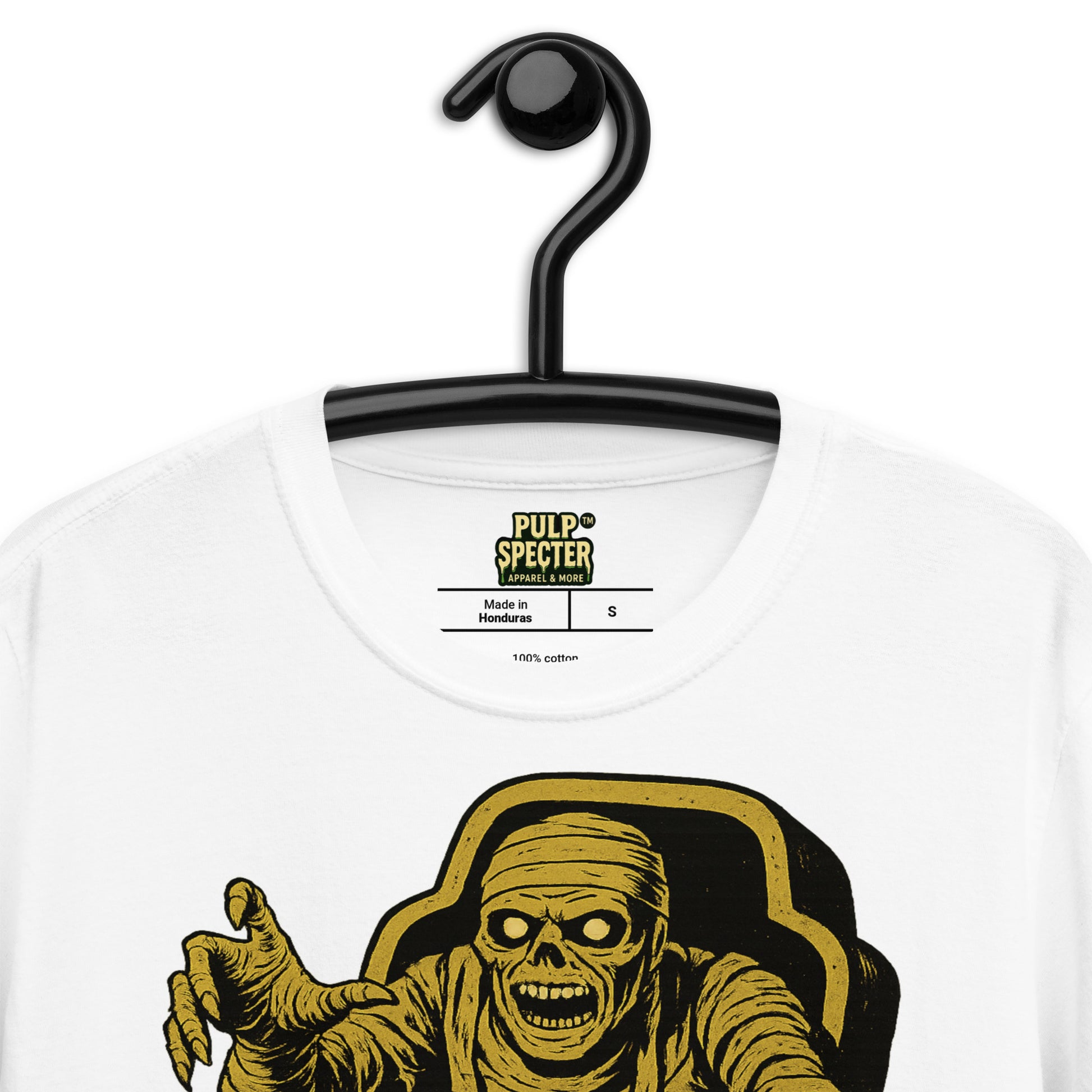 Camiseta de manga corta unisex. The Curse of the Black Valley. - PULP SPECTER